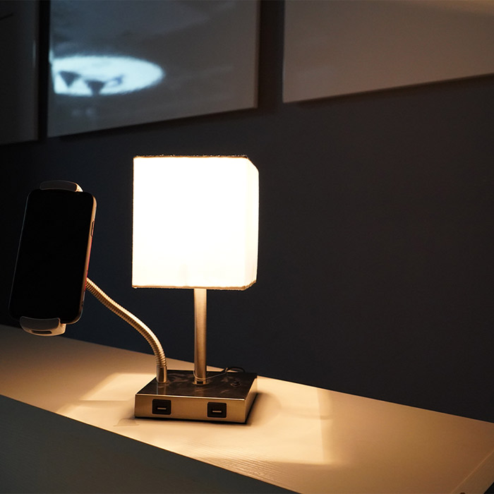 Perché dovresti scegliere una lampada da tavolo per la tua casa o l'ufficio?